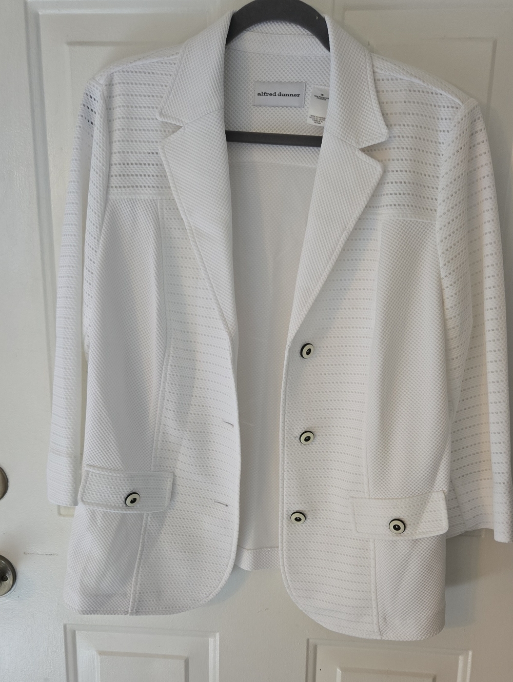 Alfred Dunner White Openwork Knit Blazer